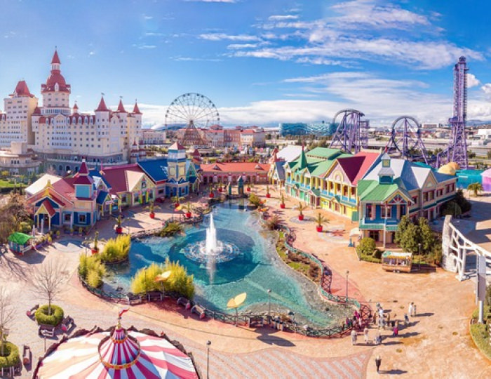 Услуги и развлечения